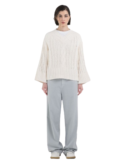 Cropped Sweater With Cable-Knit Design